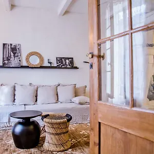 Vakantiehuis 7 En, Arles